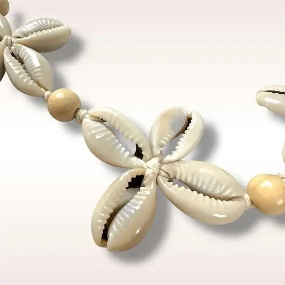 Free People Happy Days Shell Necklace NWT Neutral Bohemian Beach Choker Summer - Picture 14 of 16